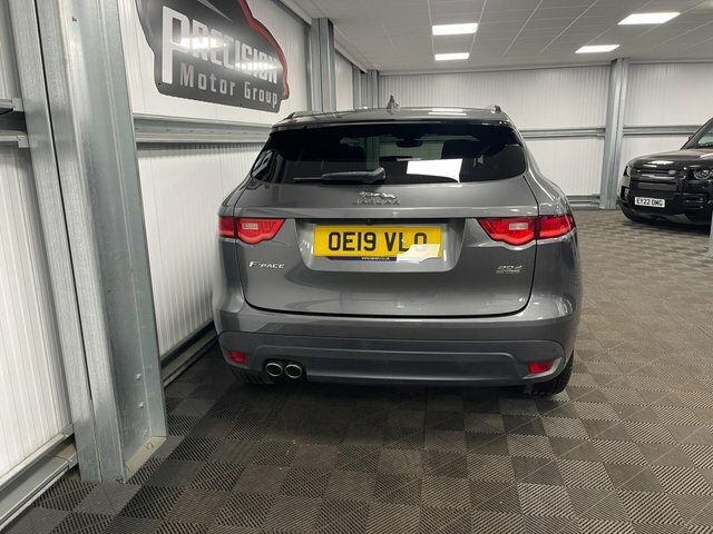 Jaguar F-Pace 300 Sport Black #22