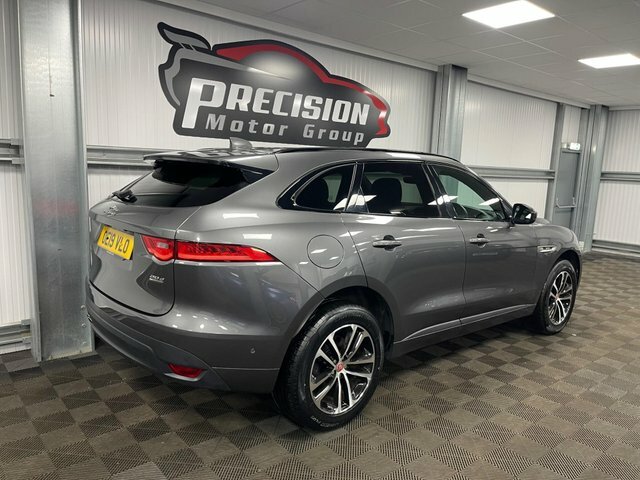 Jaguar F-Pace 300 Sport Black #29