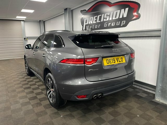 Jaguar F-Pace 300 Sport Black #13