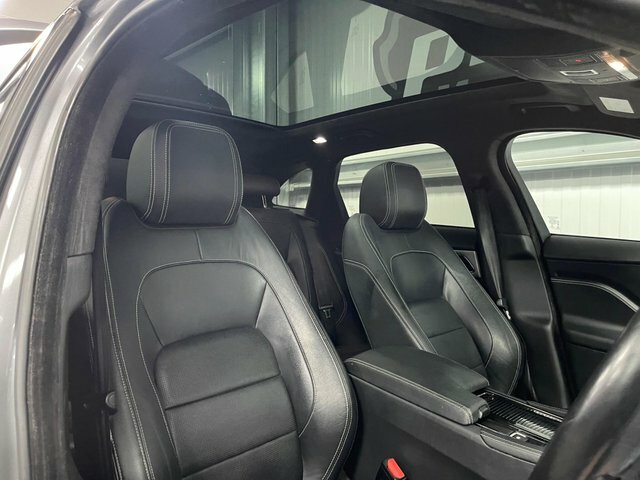 Jaguar F-Pace 300 Sport Black #31