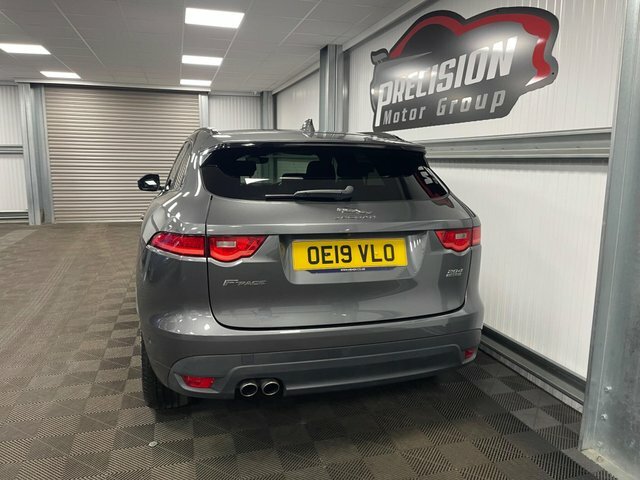 Jaguar F-Pace 300 Sport Black #21