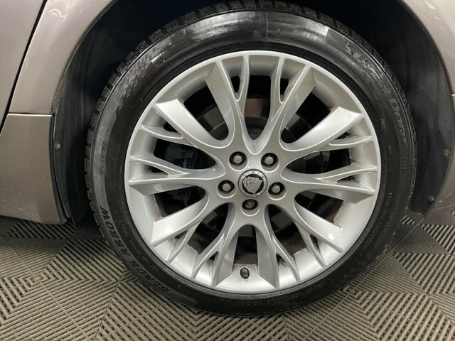 Jaguar XF Saloon Blue #44