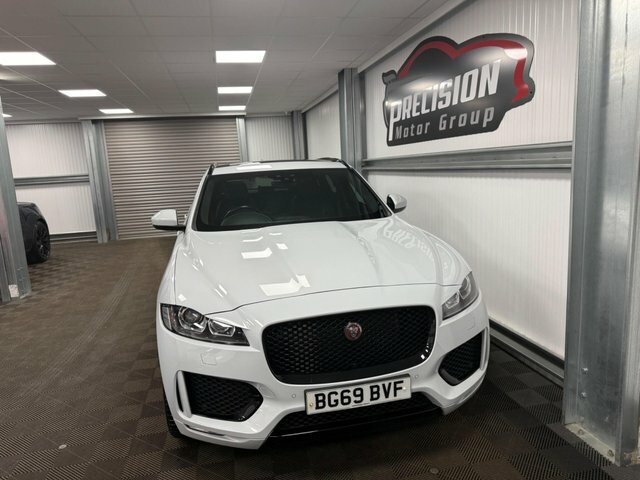 Jaguar F-Pace D180 Chequered Flag White #4