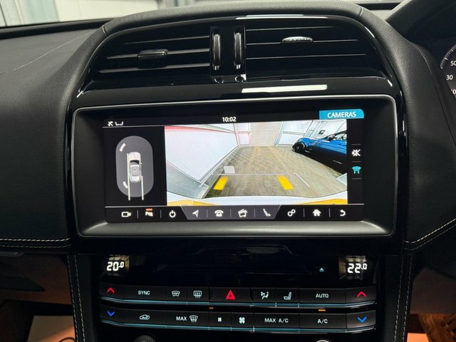 Jaguar F-Pace F-pace 2.0 D180 Portfolio Awd Euro 6 Ss Silver #28