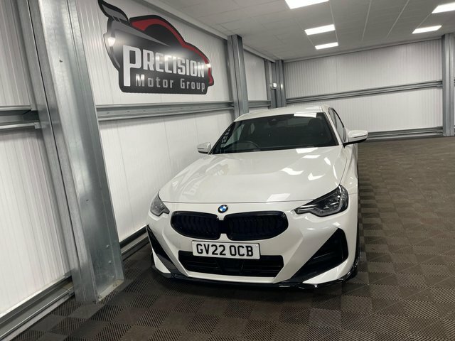 BMW 2 Series 220D Mht M Sport White #4