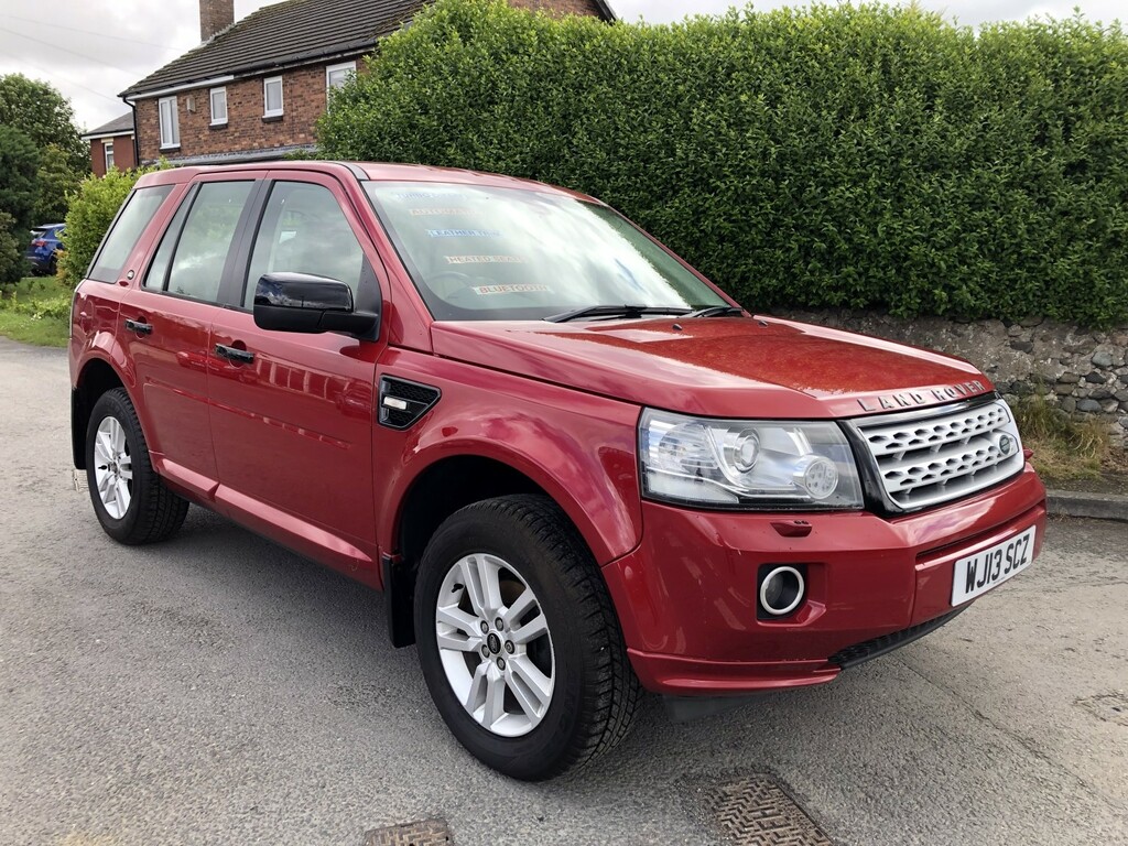 Land Rover Freelander 2 Estate 2.2 Sd4 Xs Turbo 4X4 - Ext Red