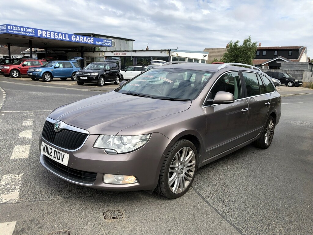 Skoda Superb 2.0 Tdi Elegance Turbo 6 Speed Estat Purple #6