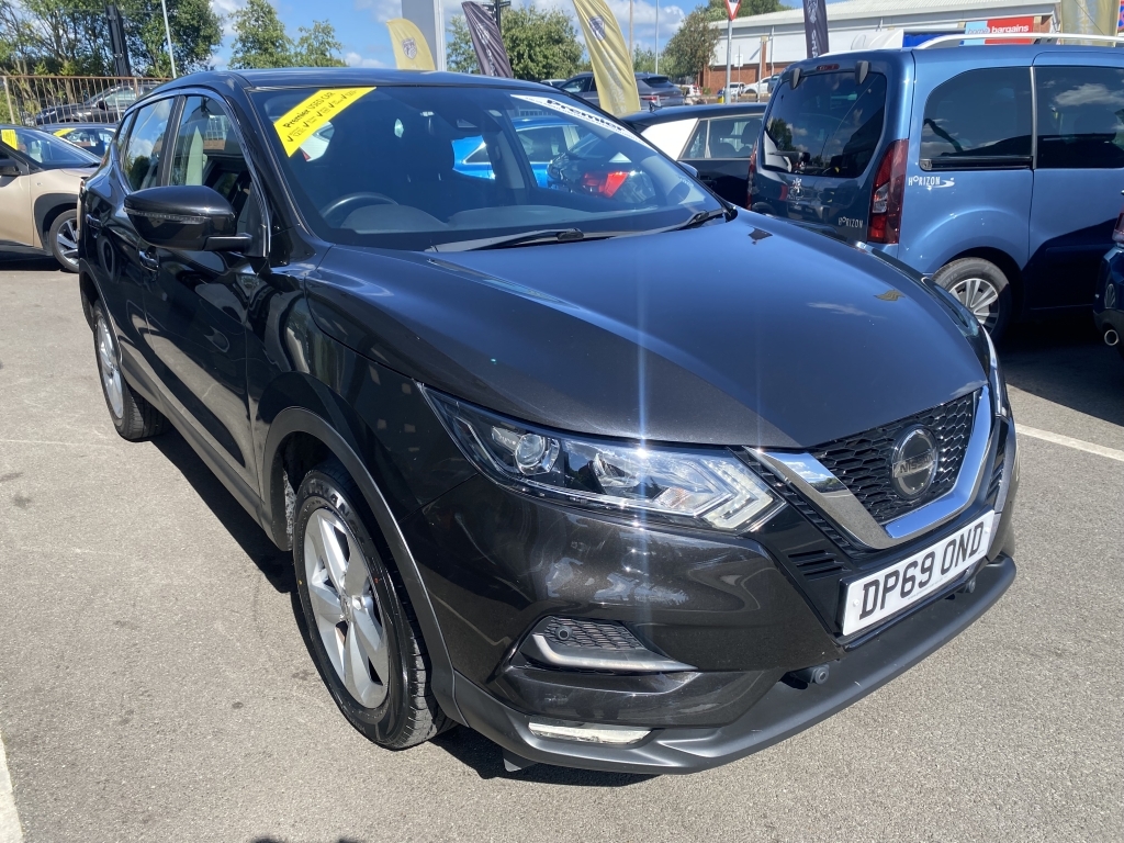 Nissan Qashqai 1.3 Dig-t Acenta Premium Dct DP69OND Black #2