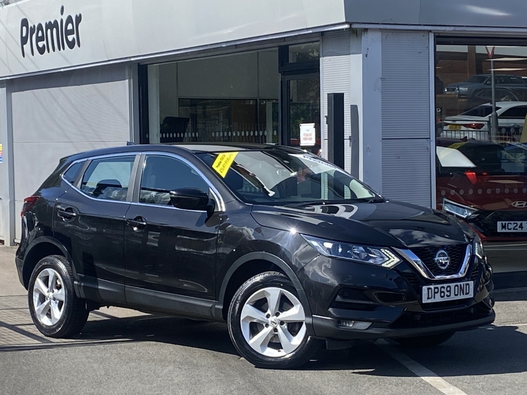 Nissan Qashqai 1.3 Dig-t Acenta Premium Dct DP69OND Black