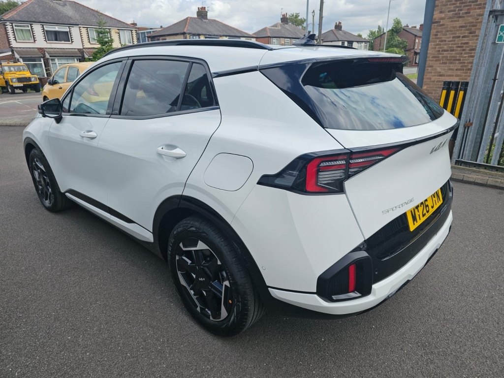 Kia Sportage 1.6 Gt-line S MT26JYN White #6