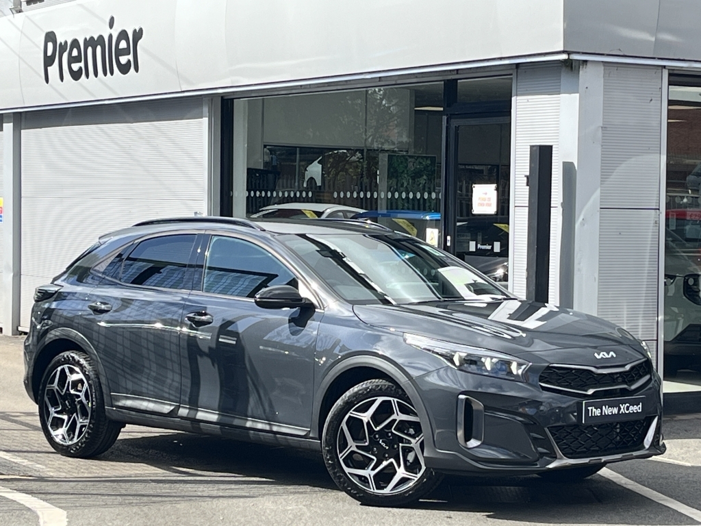 Kia Xceed Hatchback Silver