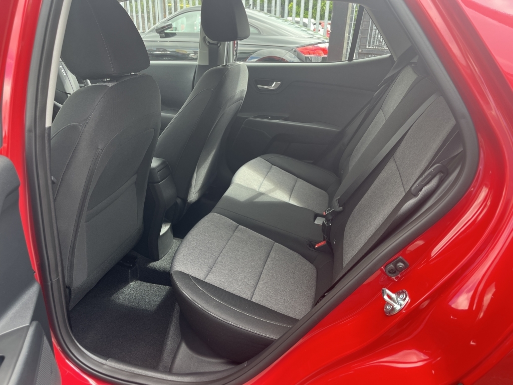 Kia Stonic 1.0 T Gdi Gt Line Suv Black #6