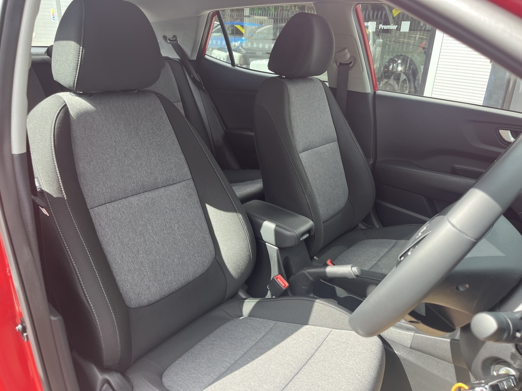 Kia Stonic 1.0 T Gdi Gt Line Suv Black #12