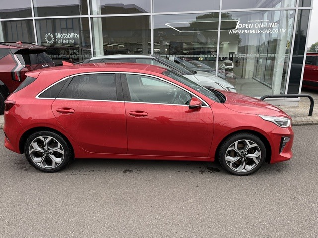 Kia Ceed 1.4 3 Isg Red #2
