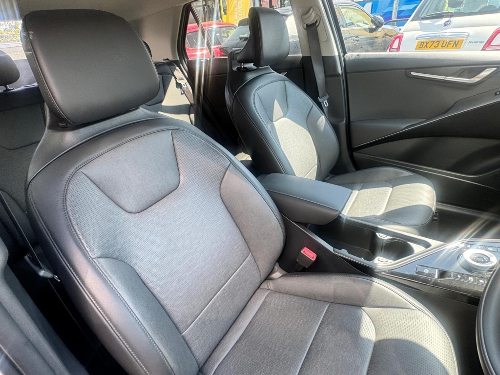 Kia Niro 2 Black #19
