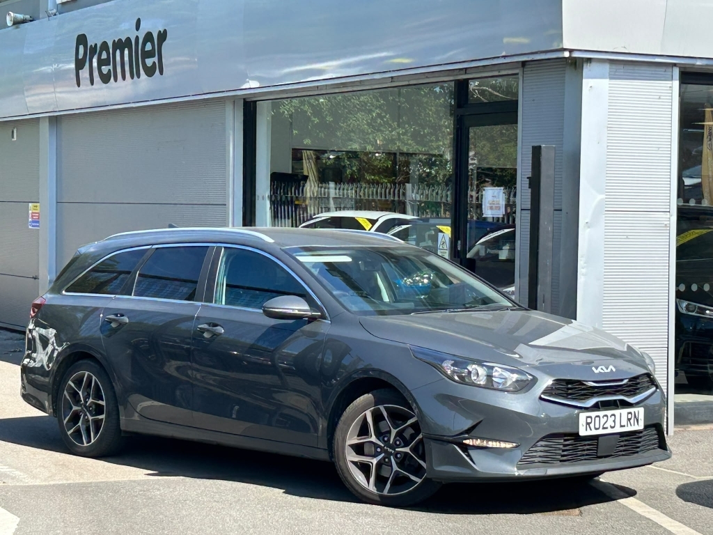 Kia Ceed 1.5 3 Isg Grey