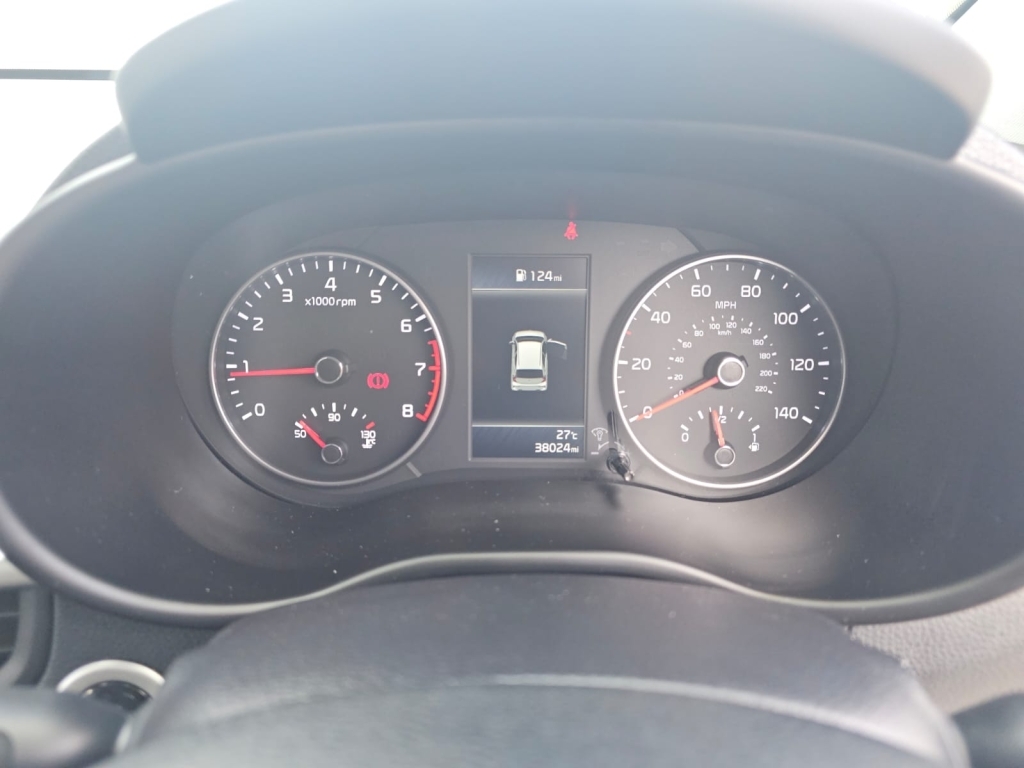 Kia Picanto 1.0 2 4 Seats White #23