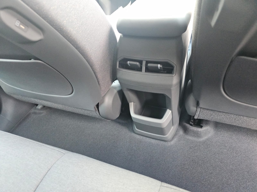 Kia EV3 148Kw Air 58.3Kwh Black #35