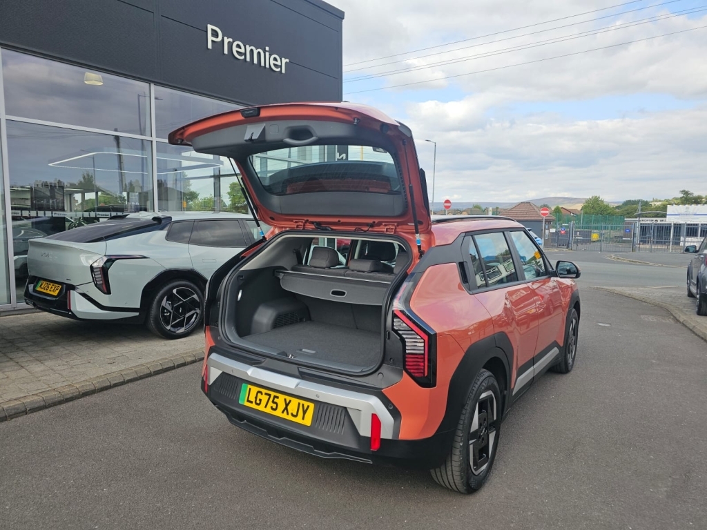 Kia EV3 148Kw Air 58.3Kwh Black #12