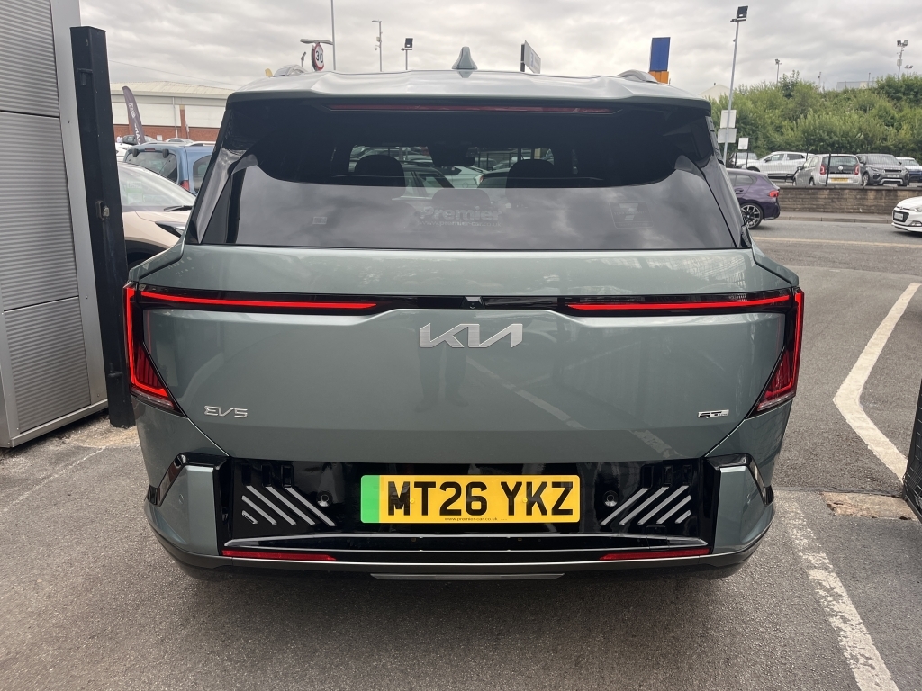 Kia  Gt-line S Green #3
