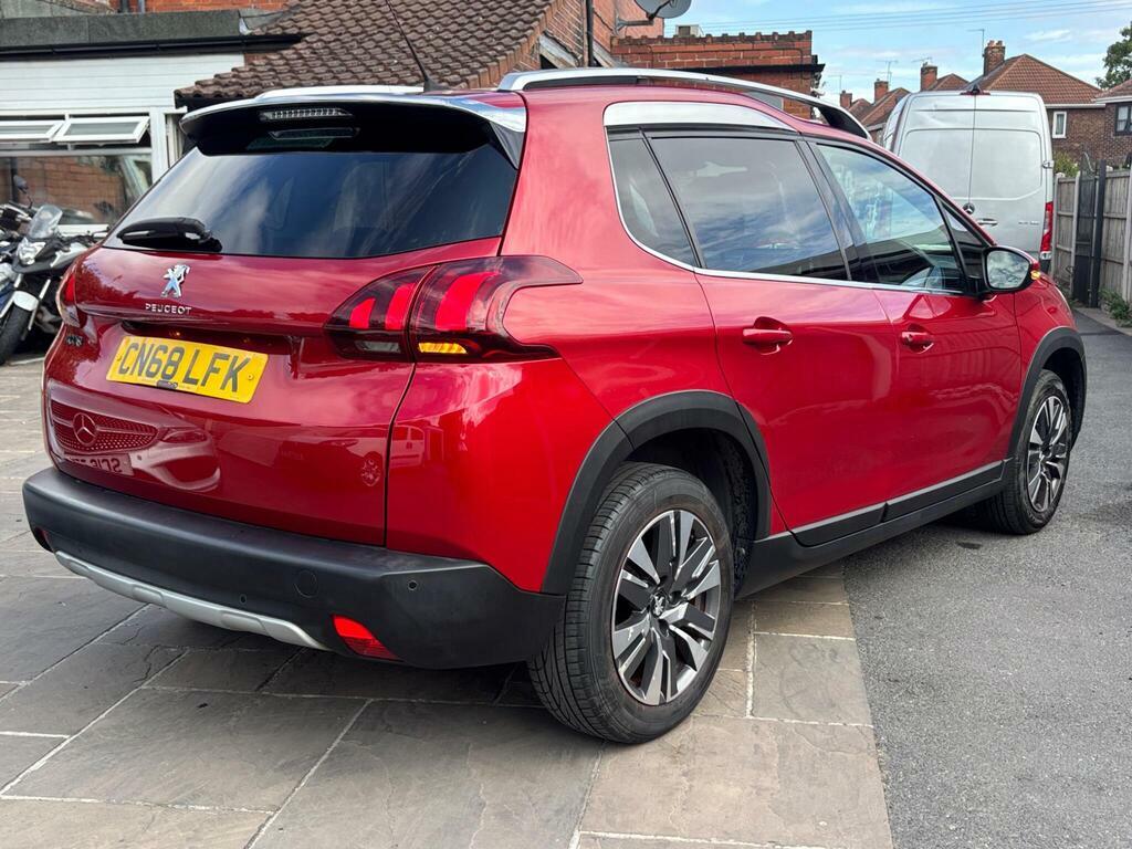 Peugeot 2008 Allure Premium Green #14