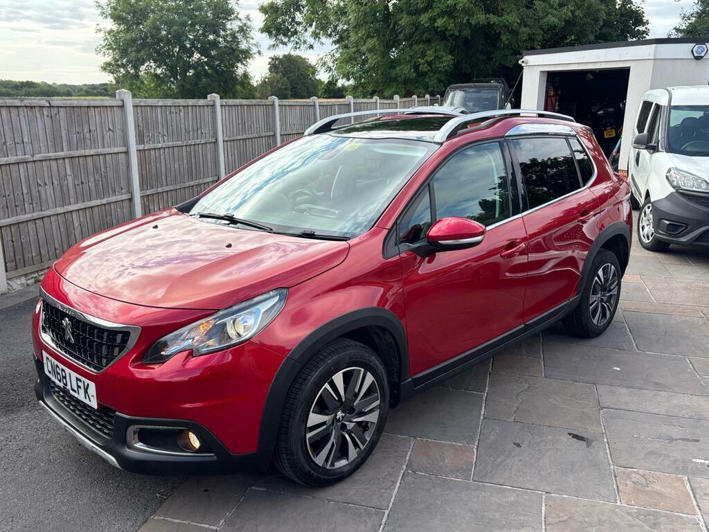 Peugeot 2008 Allure Premium Green #7