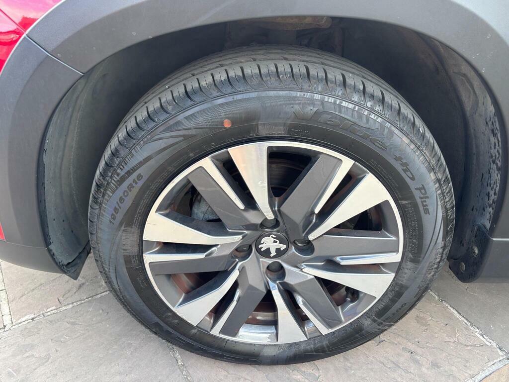 Peugeot 2008 Allure Premium Green #18