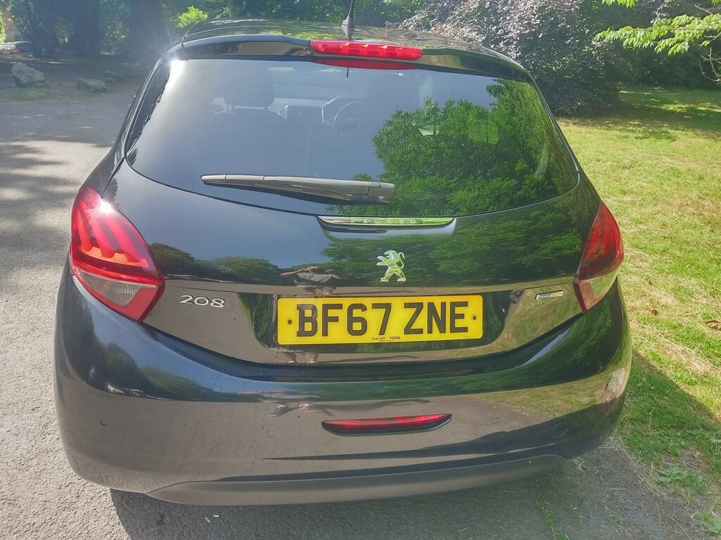 Peugeot 208 1.2 Puretech Allure 2017 BF67ZNE Black #5
