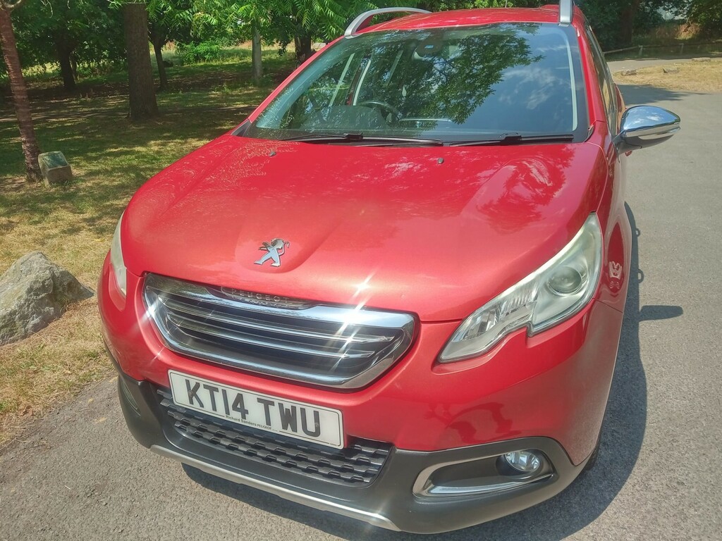 Peugeot 2008 1.6 E-hdi Allure Red #2
