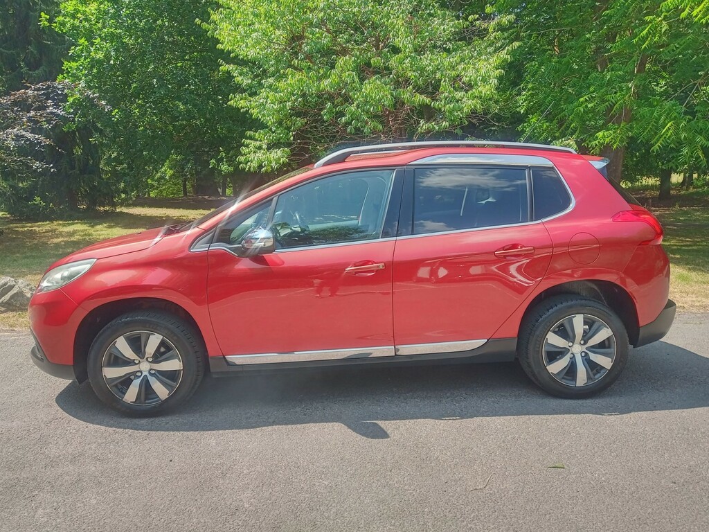 Peugeot 2008 1.6 E-hdi Allure Red #3
