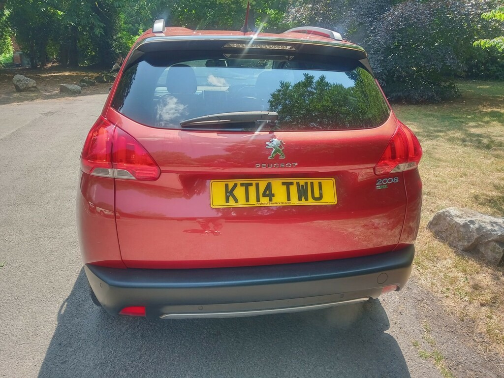 Peugeot 2008 1.6 E-hdi Allure Red #5