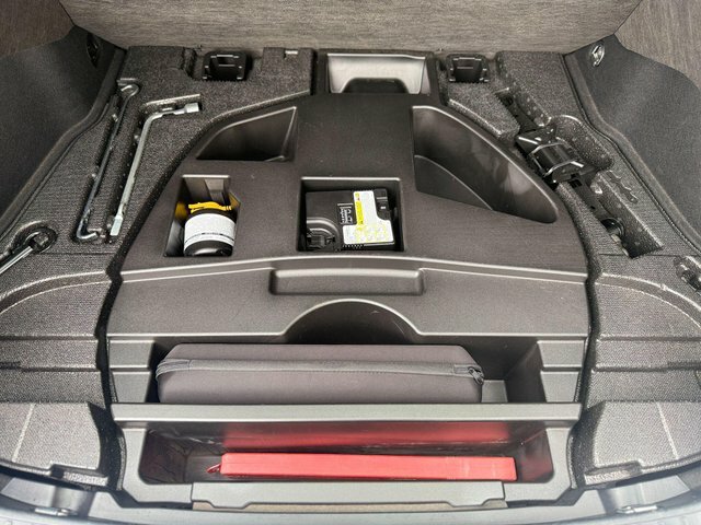 Toyota Prius+ Business Edition Plus Grey #53