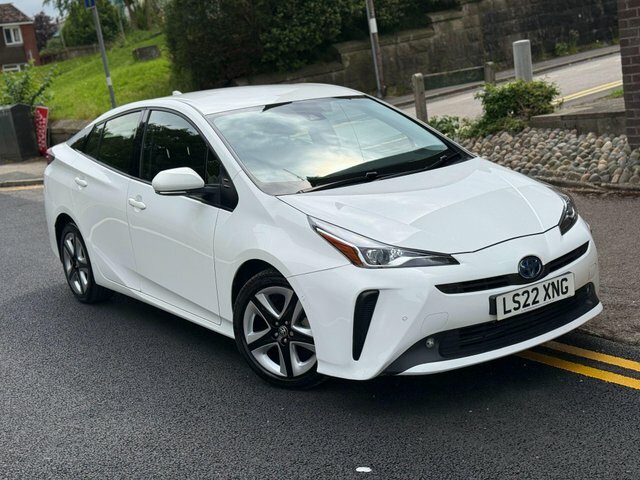 Toyota Prius+ Business Edition Plus Grey #58