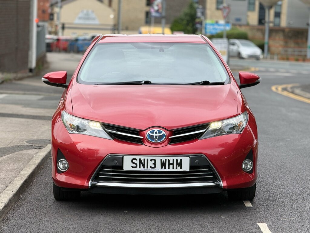 Toyota Auris 1.8 Vvt-h Excel Hatchback Hybrid Cvt Eu Red #2