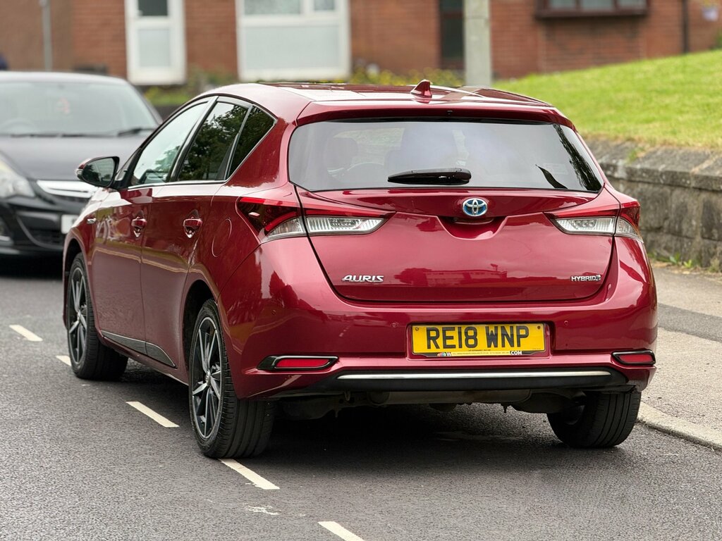 Toyota Auris 1.8 Vvt-h Design Hatchback Hybrid Cvt E Red #6