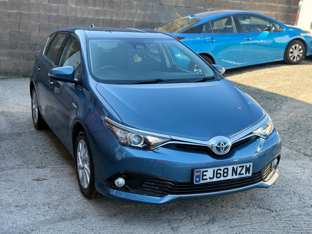 Toyota Auris 1.8 Vvt-h Icon Tech Hatchback Hybrid Cv Blue #3