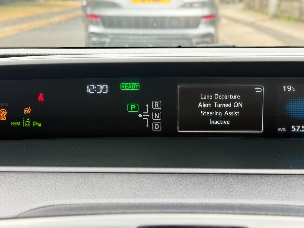 Toyota Prius+  Brown #22