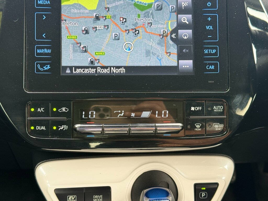 Toyota Prius+  Brown #26