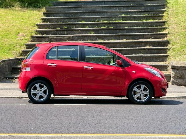 Toyota Yaris Dual Vvt-i Tr Multimode Red #4