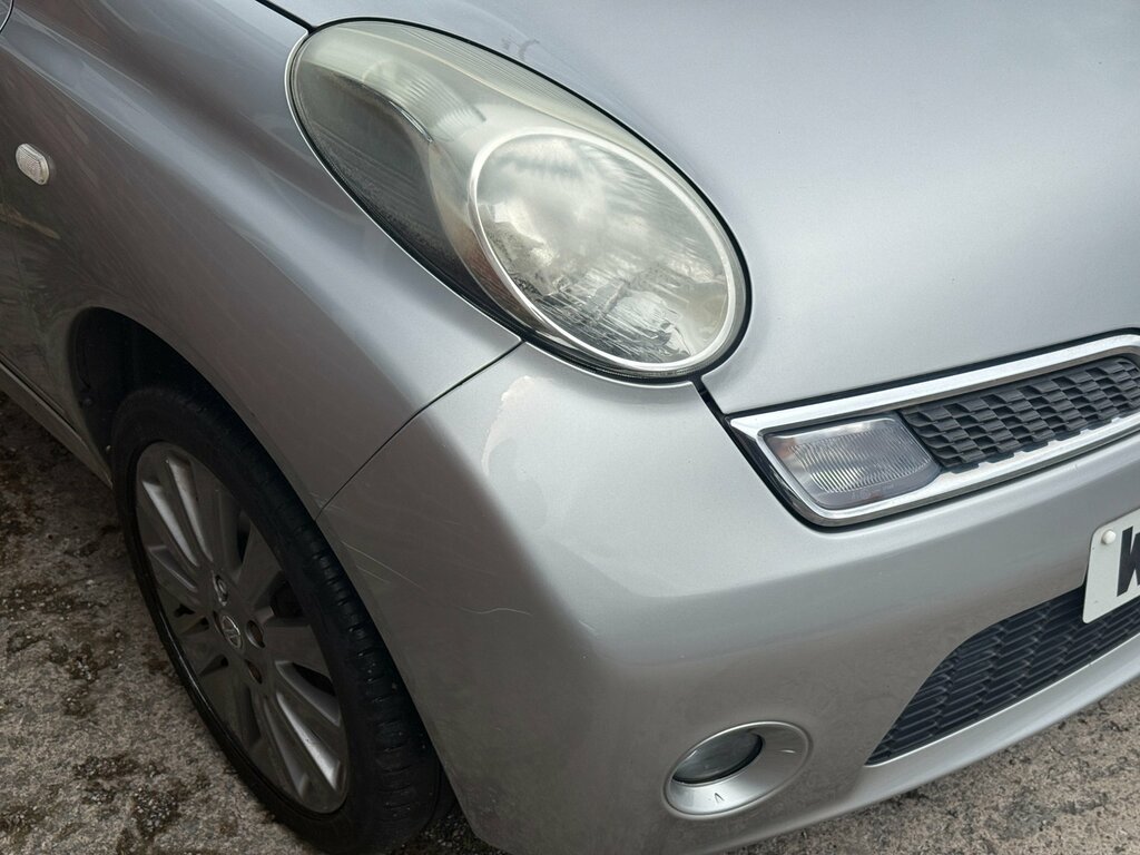 Nissan Micra Acenta Red #40