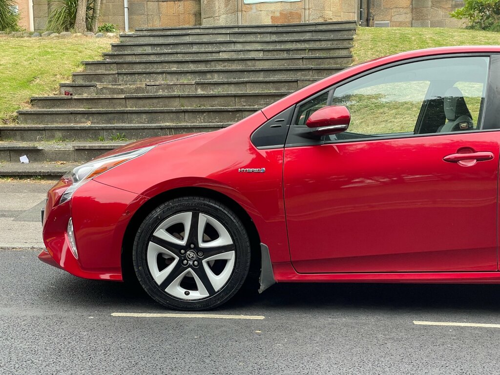 Toyota Prius 1.8 Vvt-h Excel Hatchback Hybrid Cvt Eu Red #6