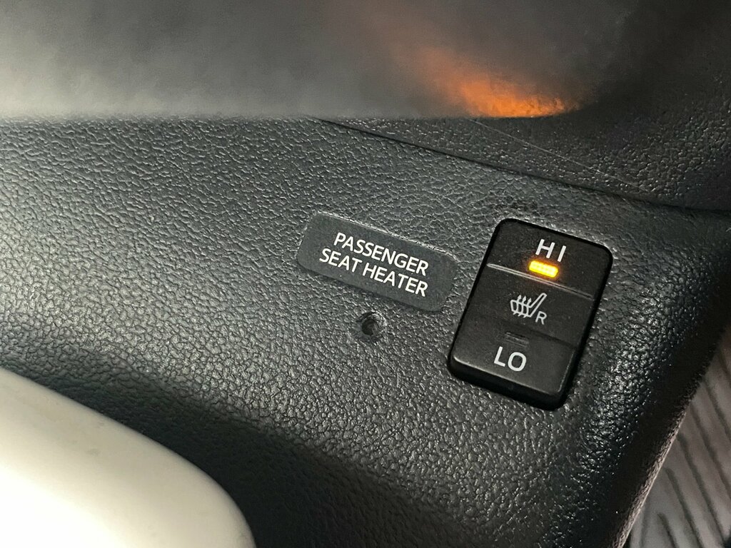 Toyota Prius Vvt-i Active Black #29