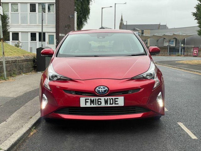 Toyota Prius Vvt-h Excel Cvt Euro Red #2