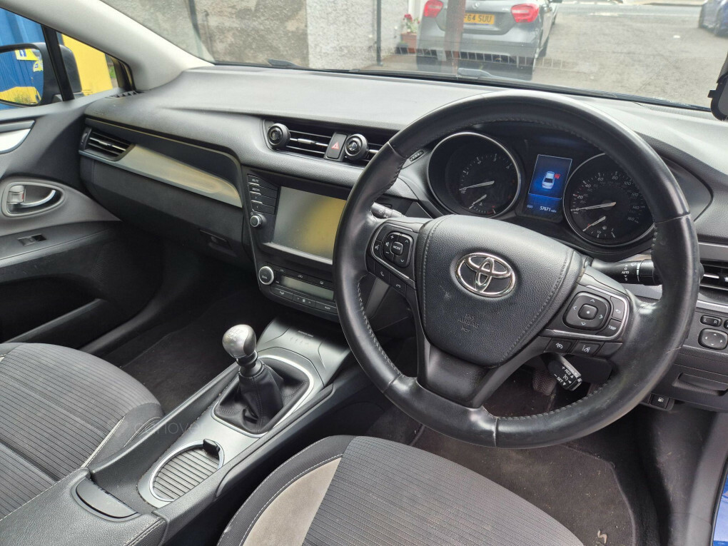Toyota Avensis 1.6 D-4d Business Edition Euro 6 Ss Blue #5