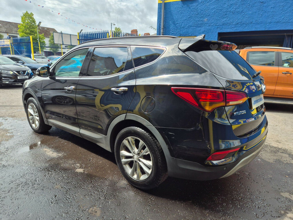 Hyundai Santa Fe 2.2 Crdi Blue Drive Premium 4Wd Euro 6 Ss  #3