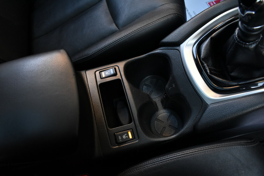 Nissan X-Trail Dci N-tec Silver #61