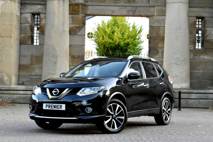 Nissan X-Trail Tekna Black #2