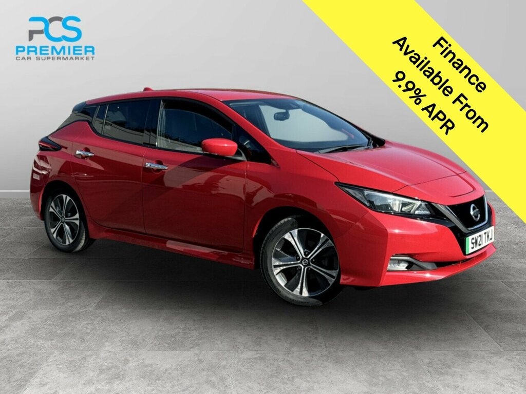 Nissan Leaf N-connecta Red