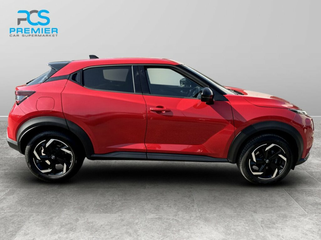 Nissan Juke Dig-t N-connecta DP23UNH Red #5