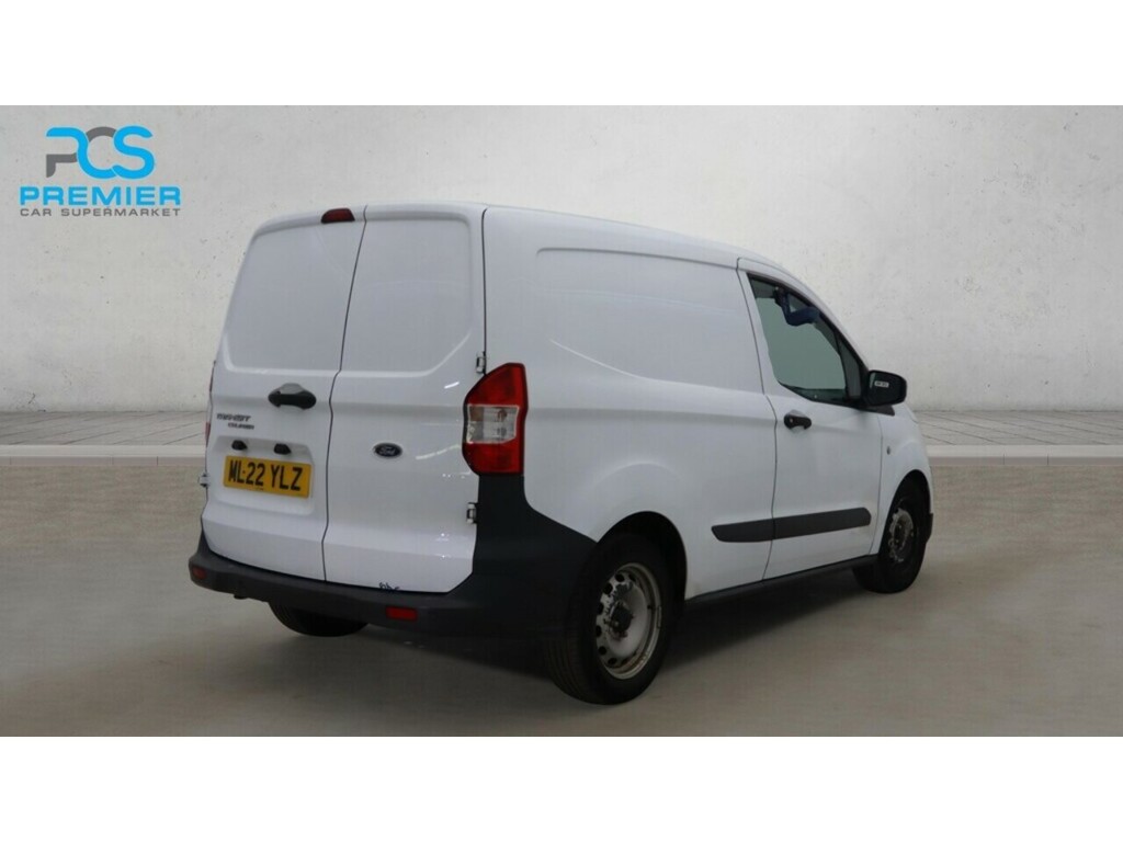 Ford Transit Courier Ecoboost Leader White #4